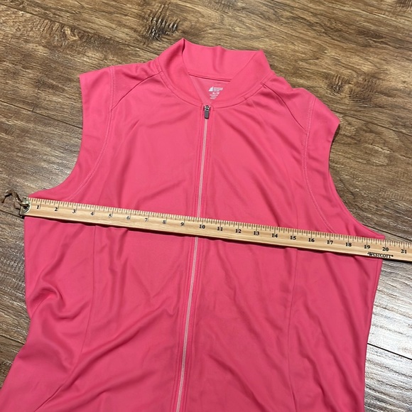 MEC pink cycling jersey - Picture 5 of 9